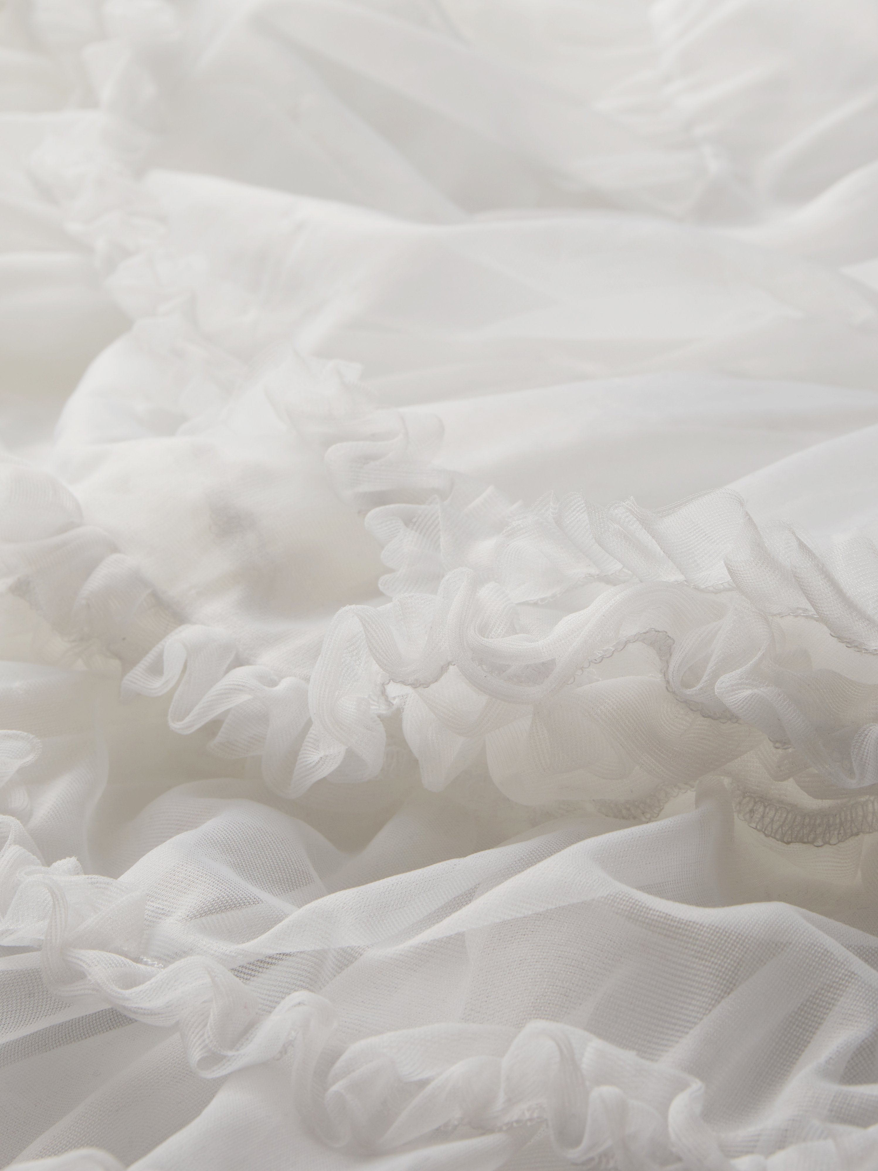 Multi-Layered Petticoat for Effortless Volume-Black