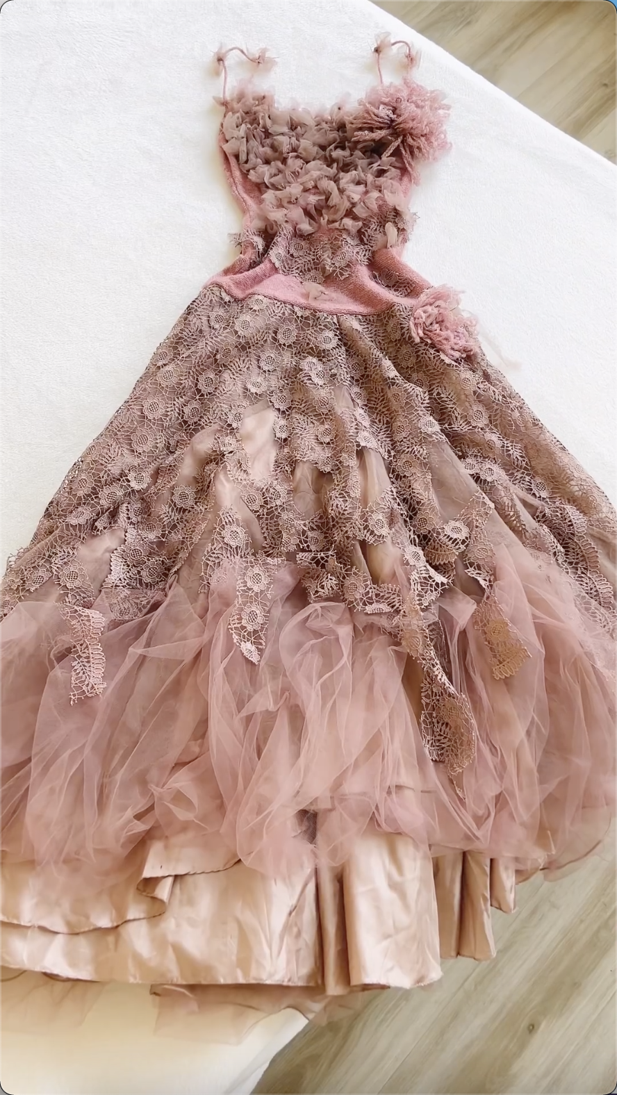 Beautiful fairytale dress🧚🏻