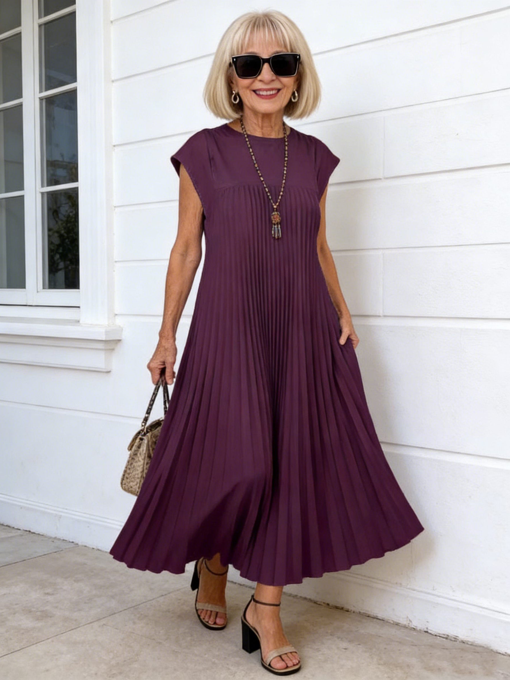 Elastic Dress Women's Elegant Fashion Crew Neck Sleeveless Pleated Long Dress