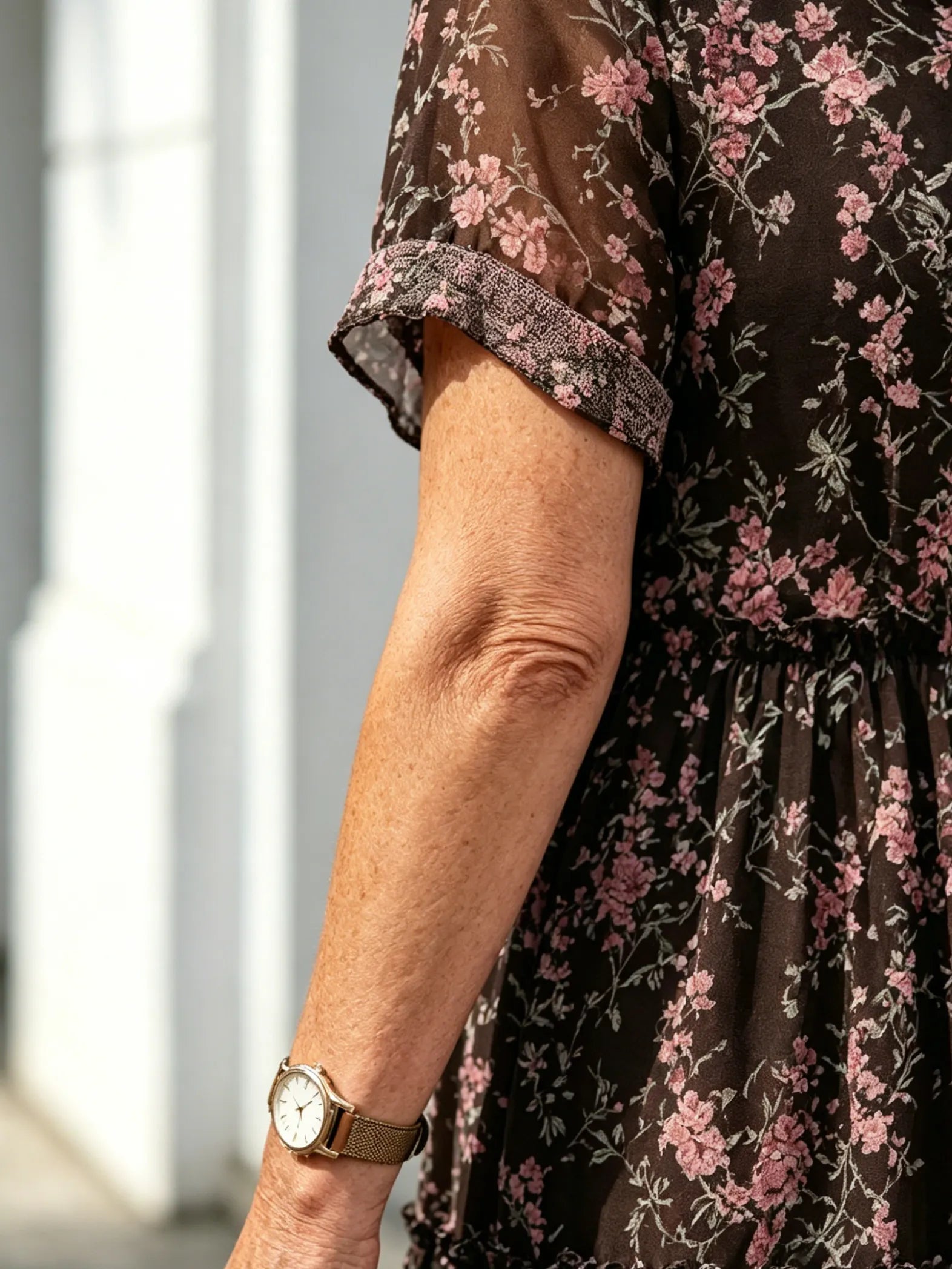 Dark Floral Mesh Tiered Midi Dress, Tie Neck Short Sleeve Elastic Waist Loose Tummy Concealing Dress for Plus Size Mature Women
