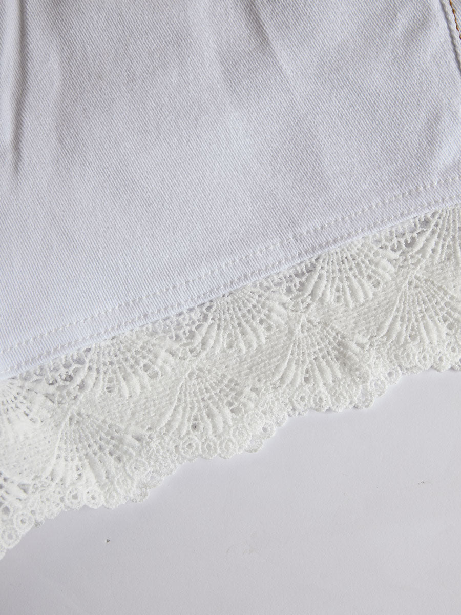 [24-hour shipping out]Western Retro White Denim Lace Trim Shorts