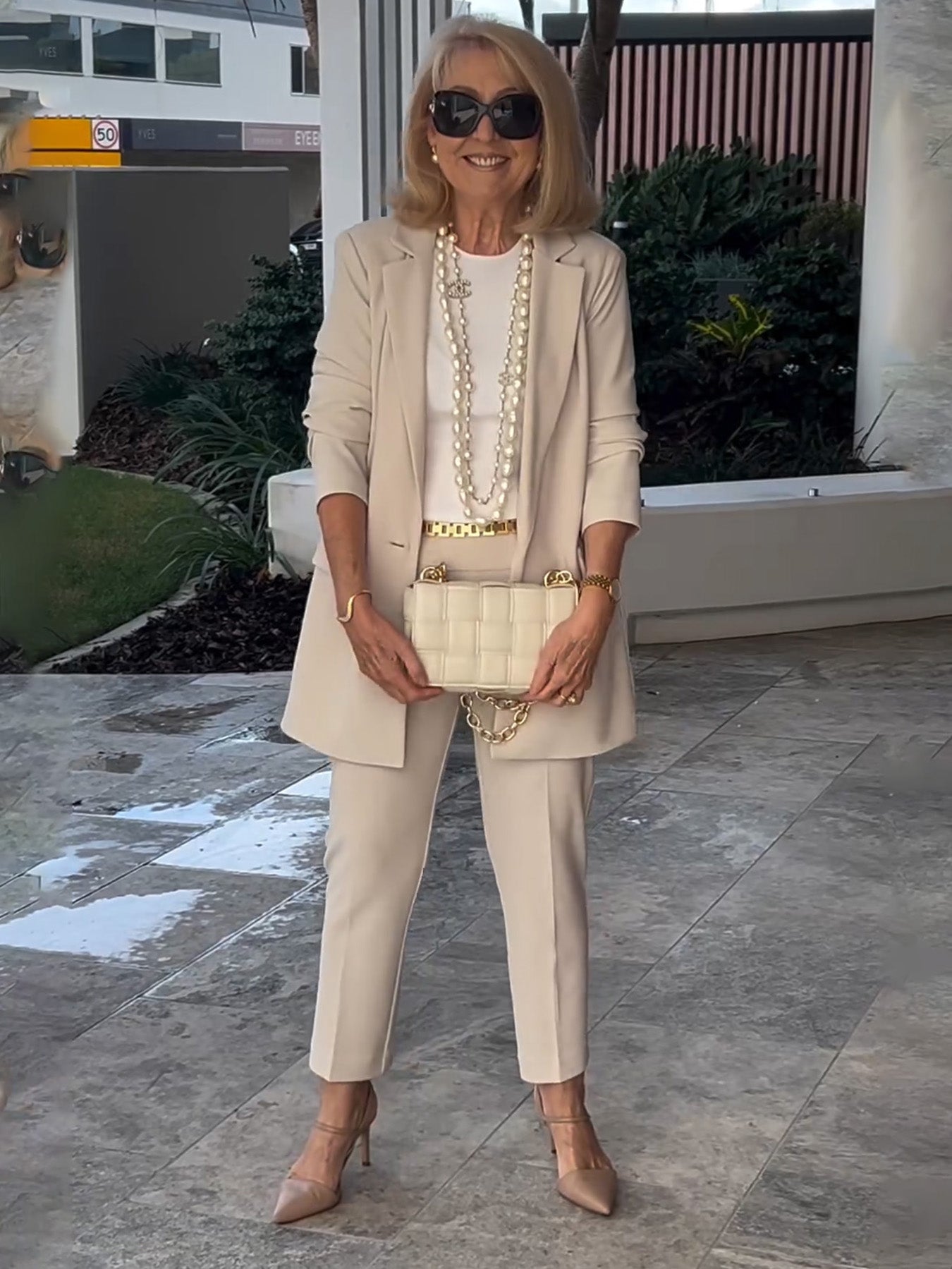 Two-Piece Suit Blazer Coat Pants Gorgeous Neutral Styles Suit