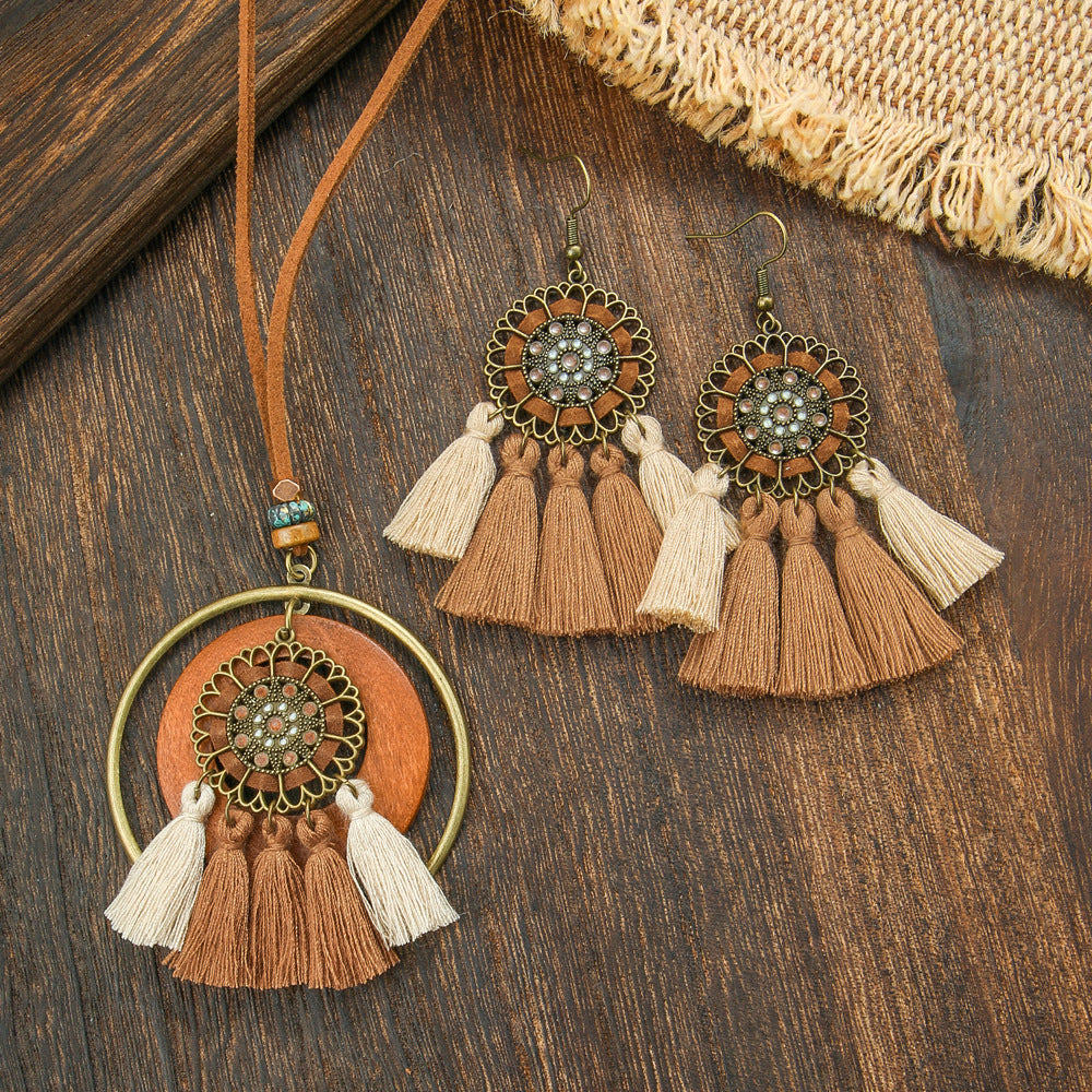 3pcs Boho Ethnic Long Sundry Colors Tassel Pendant Necklaces For Women Retro Rhinestone Drip Oil Alloy Necklace