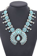Boho Turquoise Flower Pendant Alloy Necklace