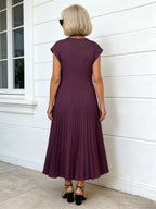 Elastic Dress Women's Elegant Fashion Crew Neck Sleeveless Pleated Long Dress