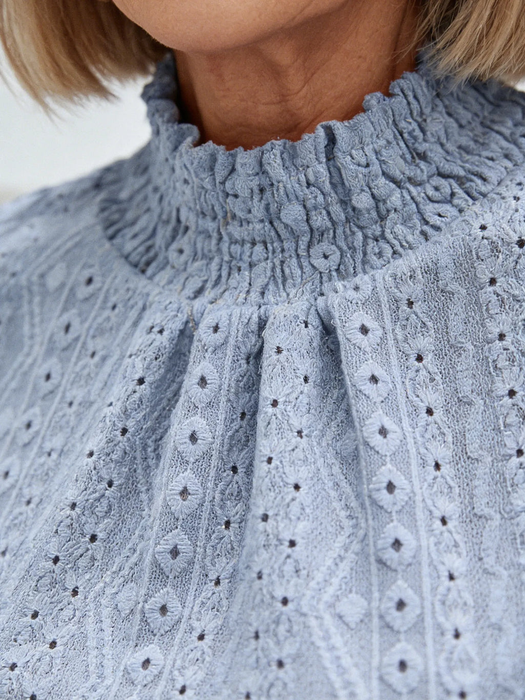 Textured Fabric Jacquard Crew Neck Long Sleeve Top T-Shirt