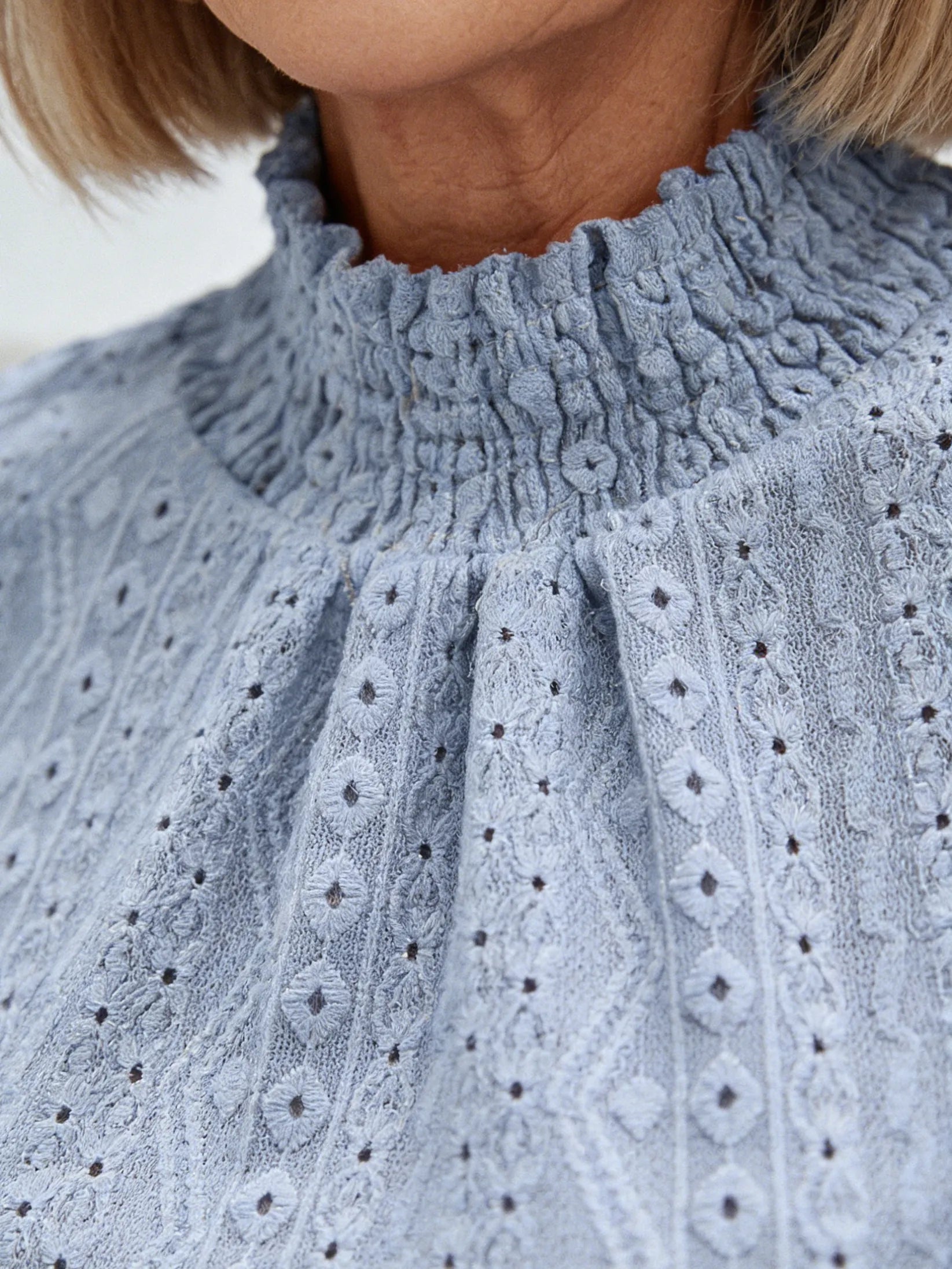 Textured Fabric Jacquard Crew Neck Long Sleeve Top T-Shirt