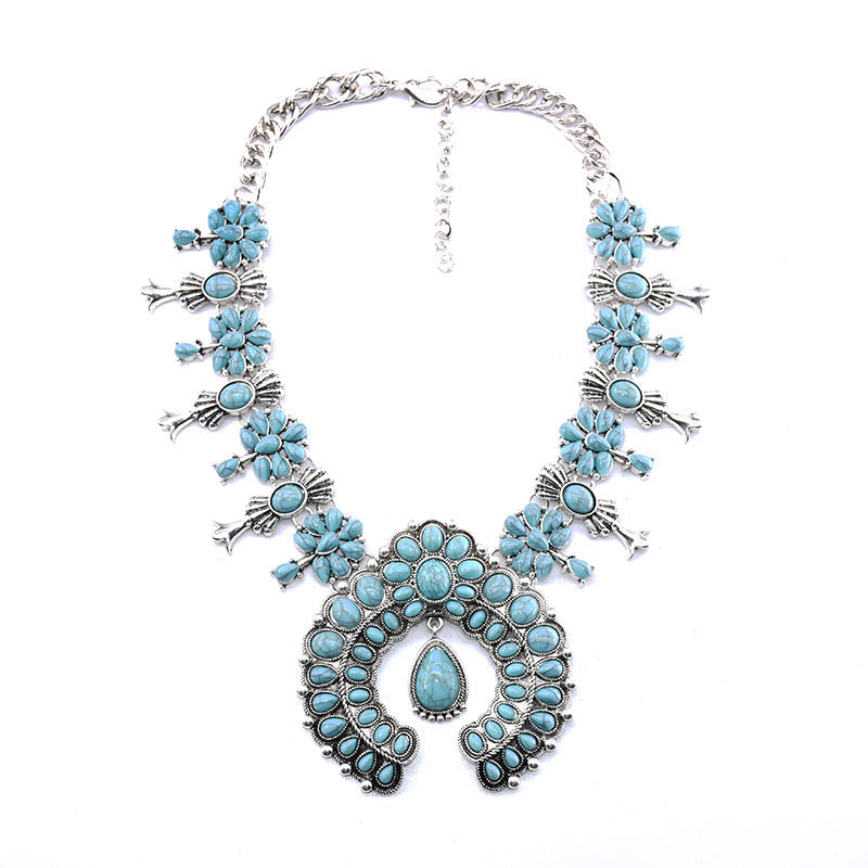 Boho Turquoise Flower Pendant Alloy Necklace