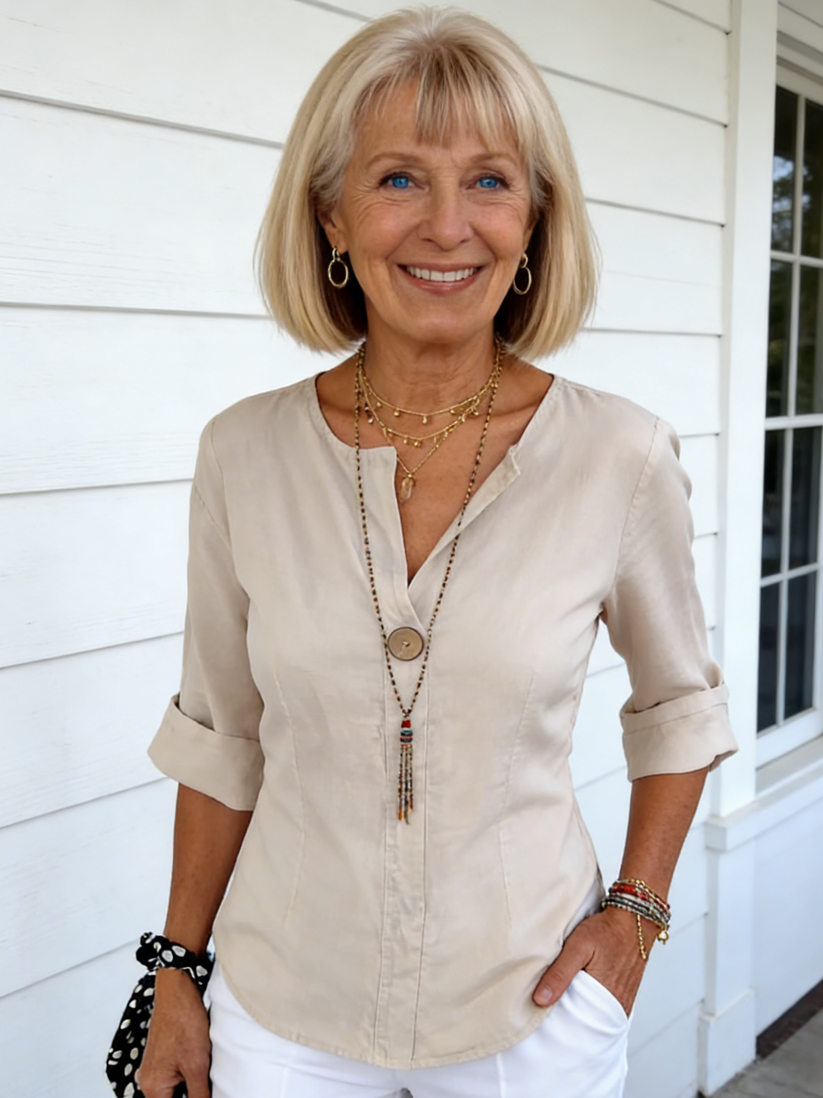 Cotton and Linen Loose T-shirt Women's V-neck Cotton and Linen Button-down Top