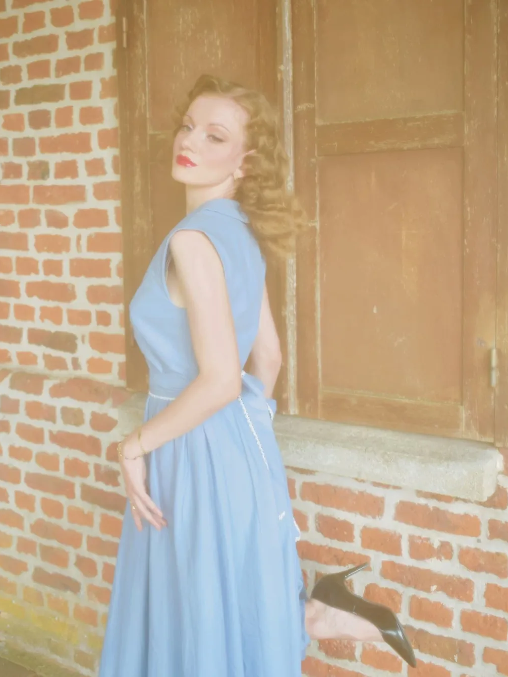 Linen Midi Dress, Sleeveless, Crew Neck, Plain, Vintage, Blue