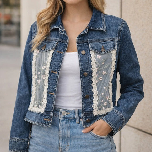 The Limited Vintage Floral Lace Denim Jean Jacket Size XS Coquette Rosebuds