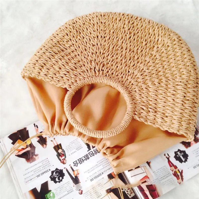 Straw Bag Versatile Women's Bag Casual Round Bucket Woven Straw Bag Vacation Beach Bag