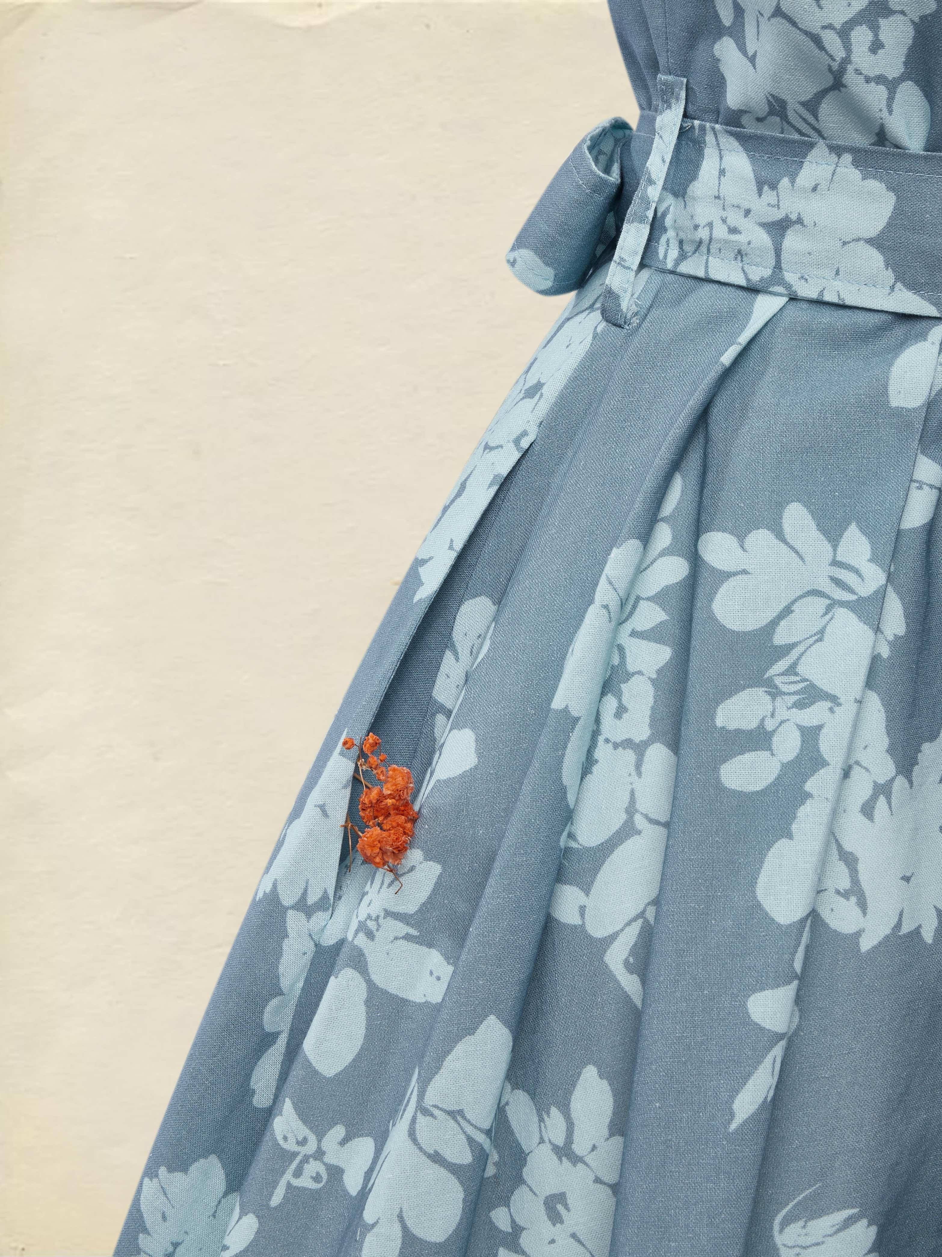 Midi Linen Dress , Half Sleeve, Shawl Collar, Floral, Button Design, Vintage, Blue