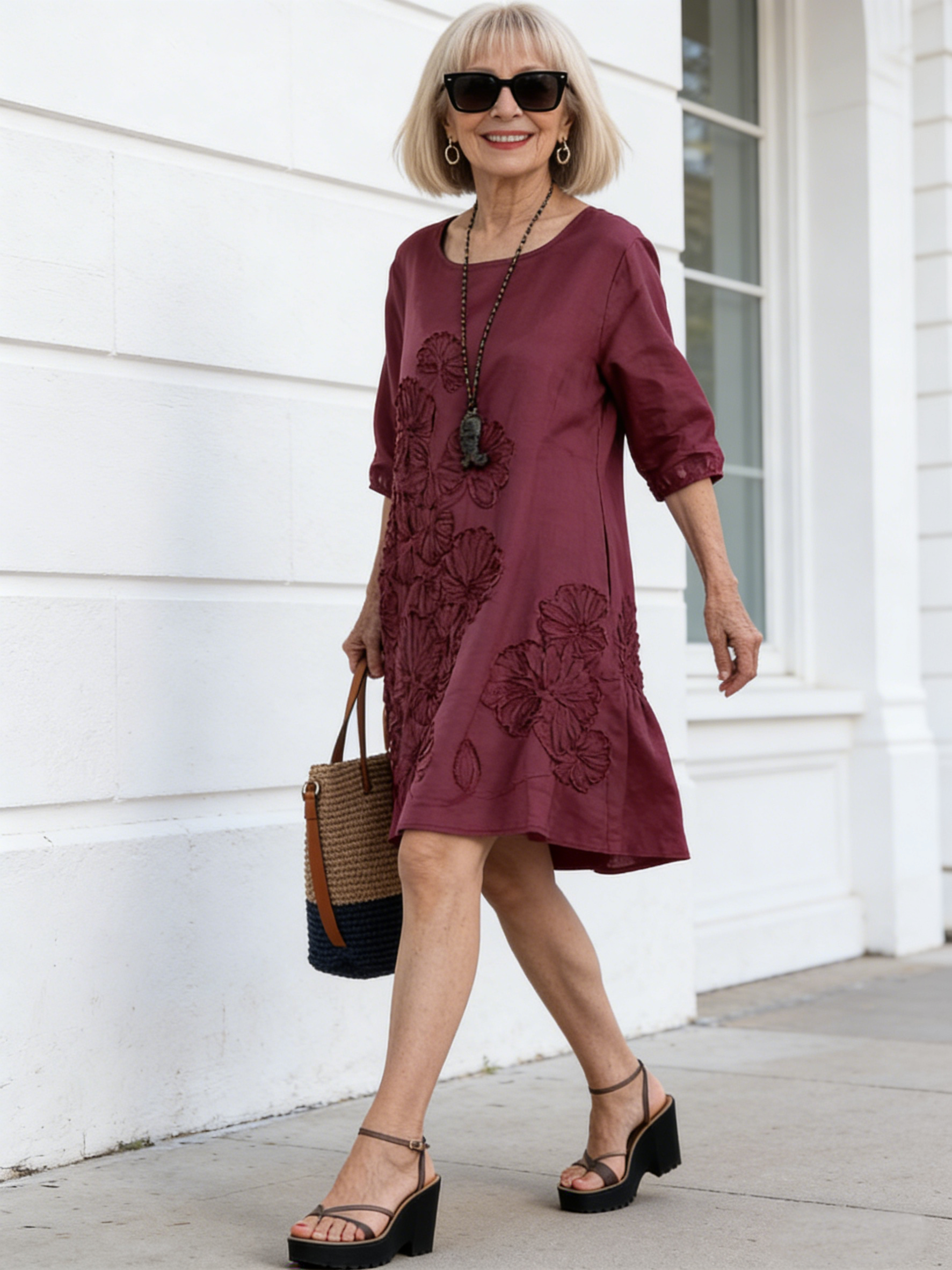 Middle Sleeve Dress Loose Embroidered Long Sleeve Cotton and Linen Dress