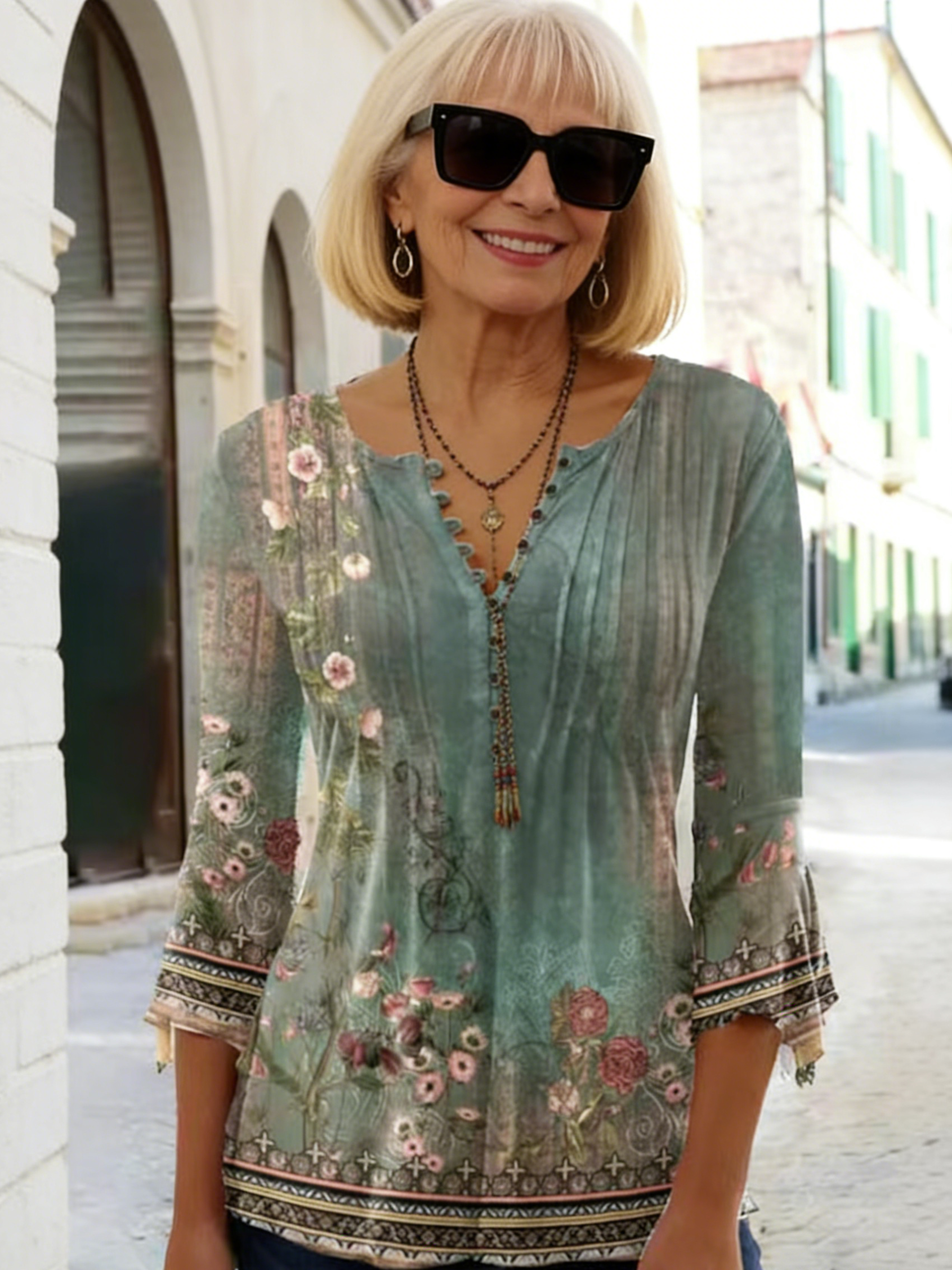Fashion Women's Floral Print V-Neck Short Sleeve Pleated Button T-Shirt Bottom Shirt