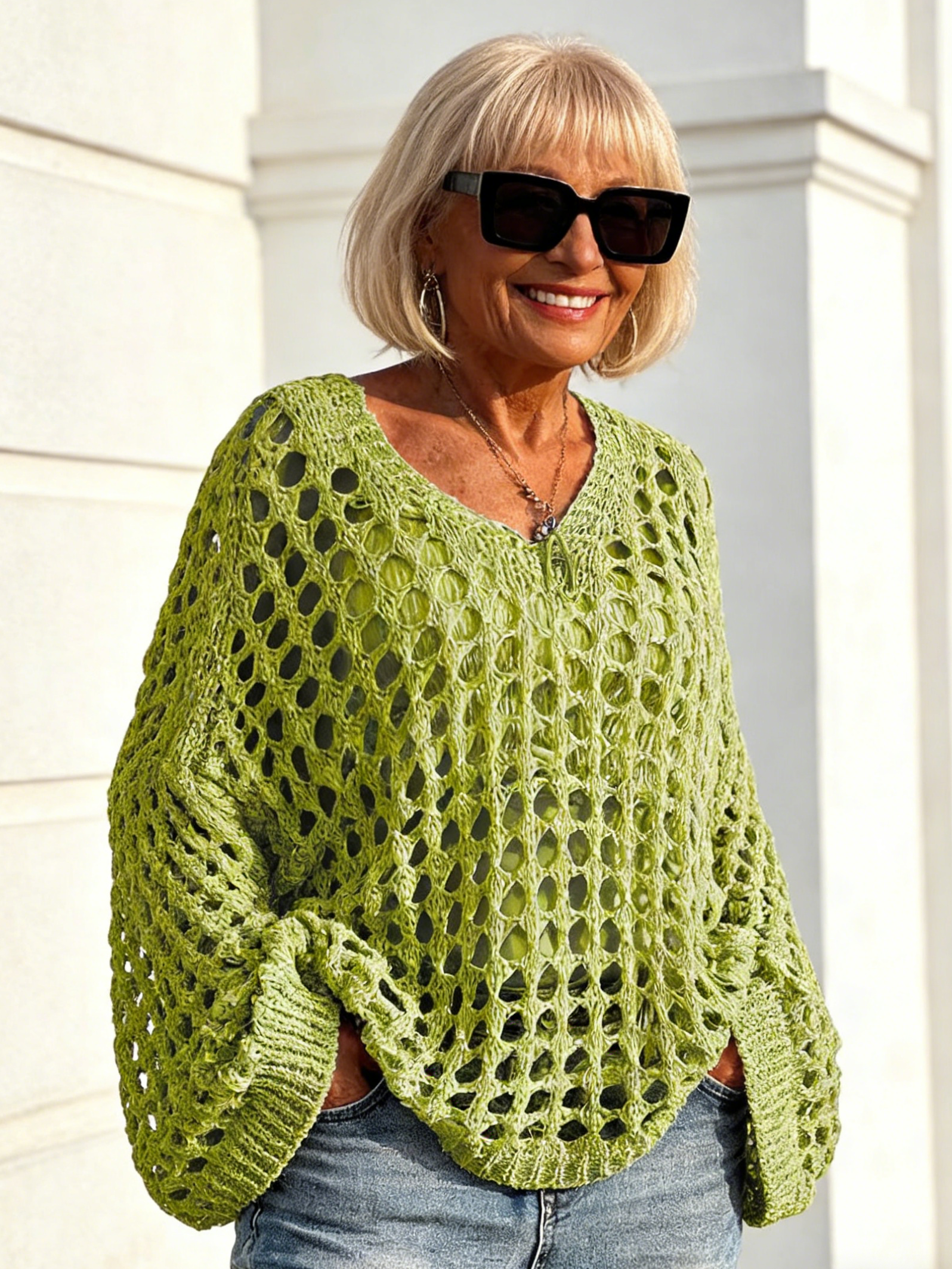 Sexy Hollow Knitted Sunscreen Shirt Vacation Knitted Sweater Women's Spring and Summer Outdoor Beach Blouse Top