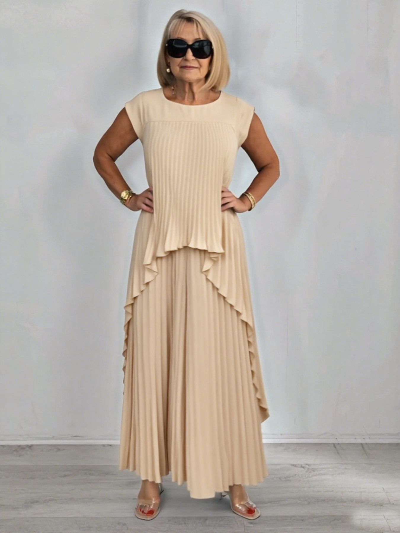 2Pcs Crew Neck Solid Color Sleeve Top Pleated Straight Pants Set Two-piece Set
