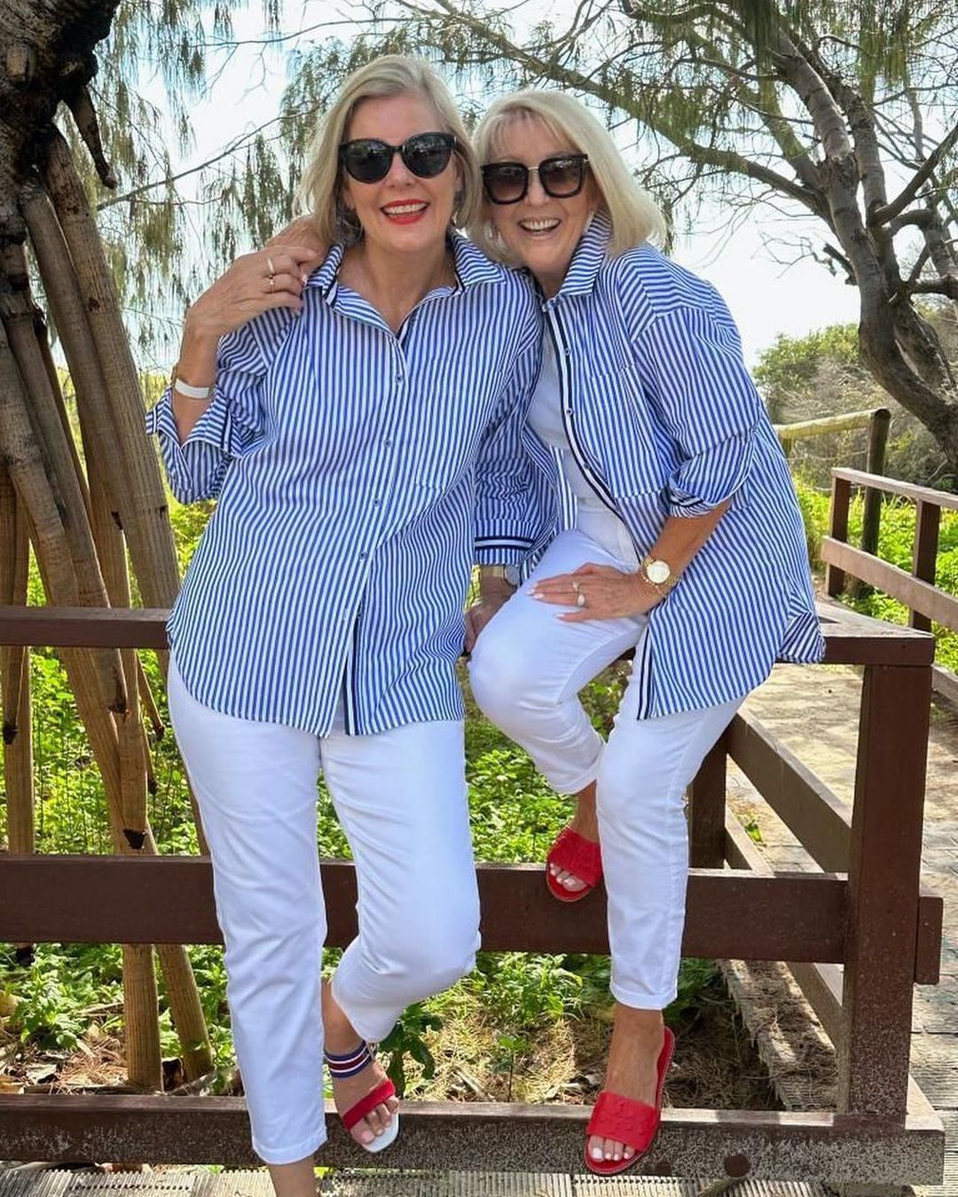 Stitching Personalized Shirt Fashionable Design Classic StripesPocket Long Sleeve Cotton Shirt Top